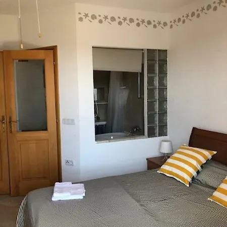 Apartment Casa Vista 2 *
